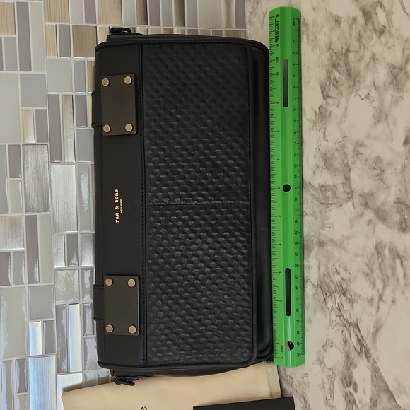 🐈⬛️Rag and Bone Pilot Clutch - Picture 5 of 16